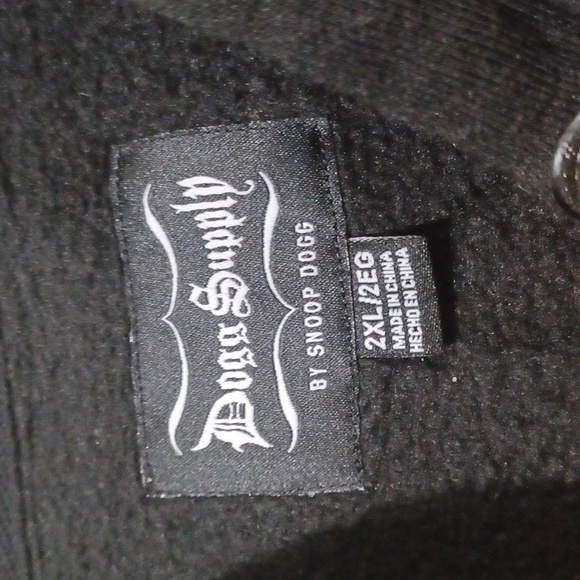 Dogg Supply by Snoop Dogg black/gold Varsity Bomber style Hoodie - Picture 3 of 12